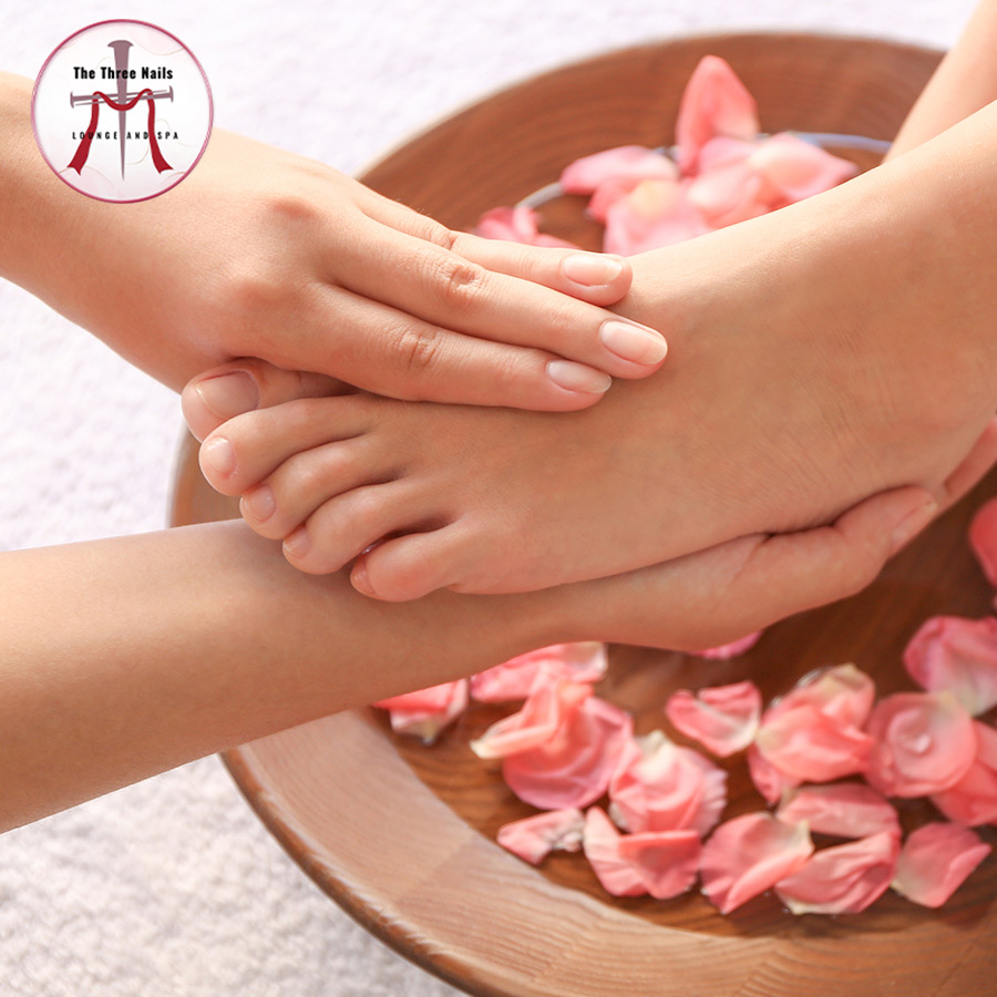 The Three Nails Lounge and Spa
